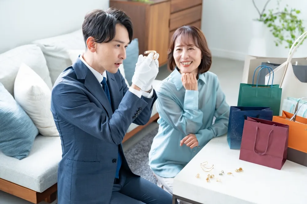 横浜市泉区 ブランド買取とは？